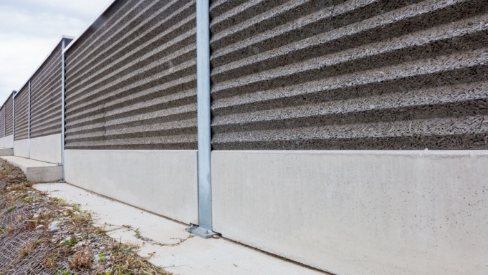 Sockelplatten aus Beton für Lärmschutzwände